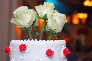 ann_bassette_wedding_cake_tania_roses_web