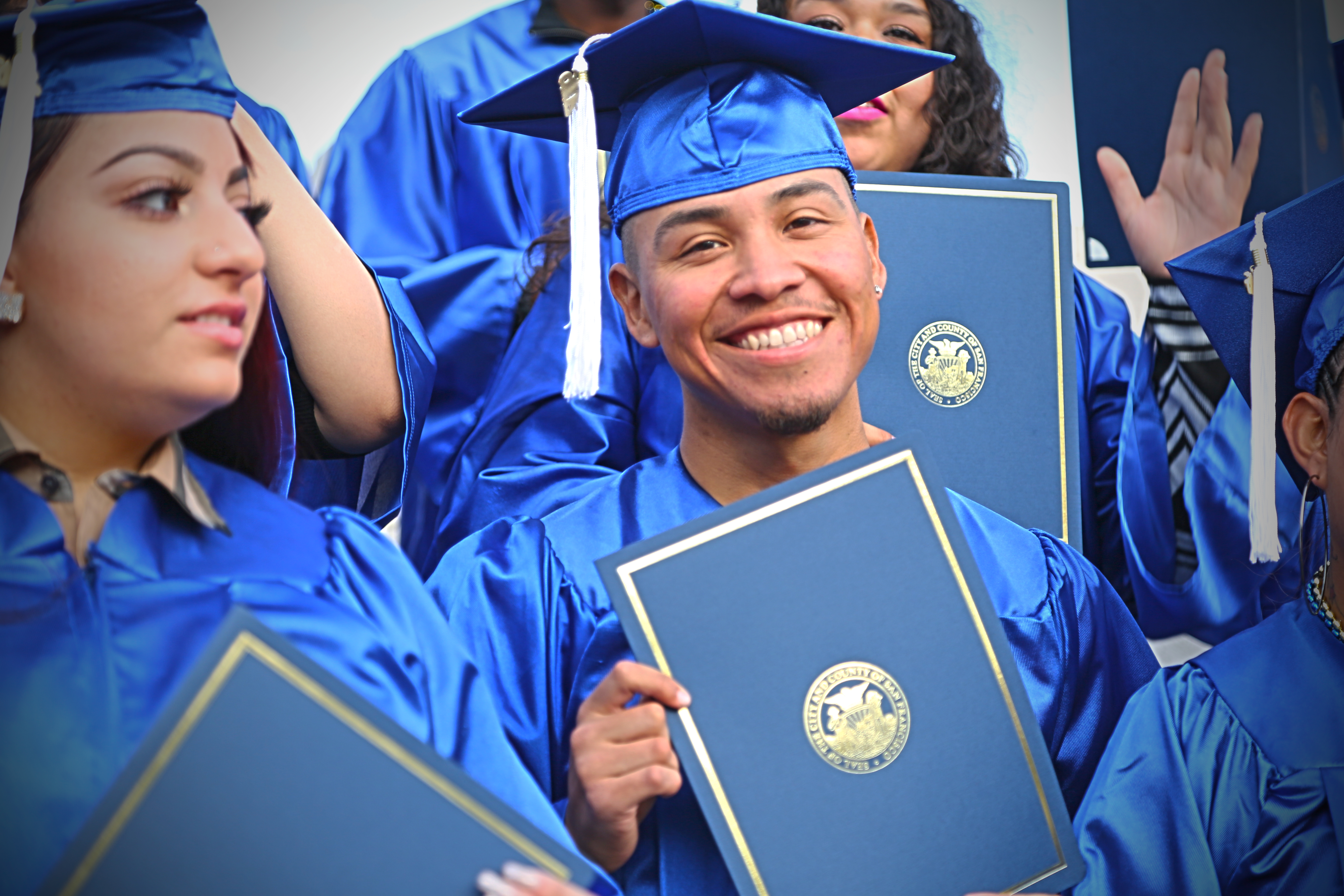 sfcc_highschool_grad_ann_bassette_0z9a6704